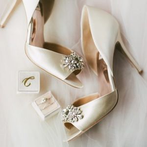 Badgley Mischa Giana Satin d’Orsay Pump 8.5 wide